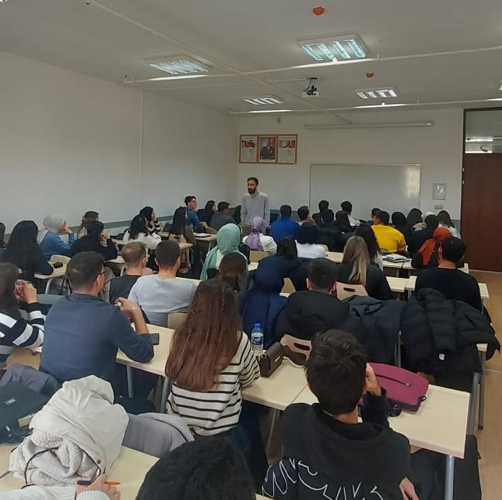 Tübitak 2209 A Proje yazma eğitimi gerçekleştirildi.